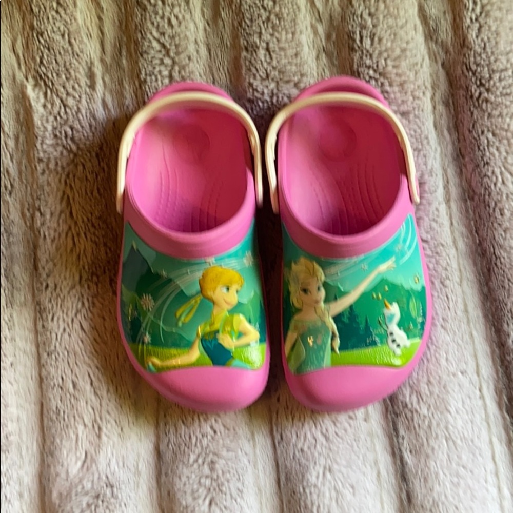 Crocs